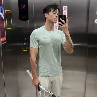 刘佑美